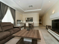 Salwa – furnished three bedroom apartment w/pool - Apartemen