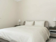 Salwa – furnished, two bedroom apartment w/pool - Pisos