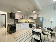 Salwa - lovely 1 bedroom furnished annex w/small yard
