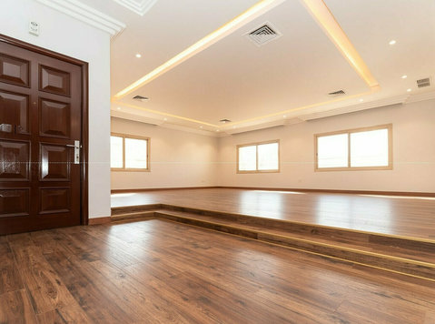 Salwa – lovely, spacious, unfurnished four bedroom floor - Apartman Daireleri