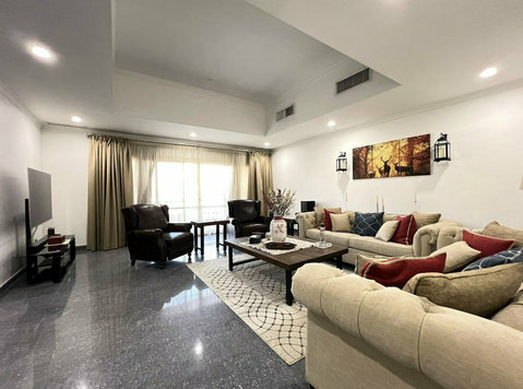 Shaab - big 3 bedrooms furnished apartment w/balcony - アパート