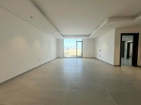Shaab - new, big 4 master bedrooms floor with balcony - Byty