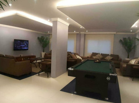 Spacious Luxury Fully Furnished apartment’s prime location - Apartments