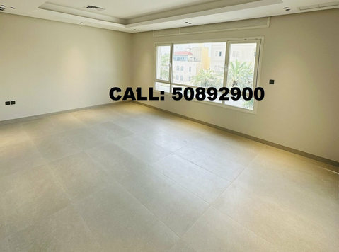 Nice and Big 3 Bedrooms Apartment in Mishref - குடியிருப்புகள்  