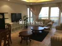 Spacious sea view duplex apartment in Salmiya with Big balco - Διαμερίσματα