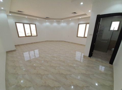 Super Deluxe 3 bedrooms spacious apartment in sabah Al-ahmad - Апартмани/Станови