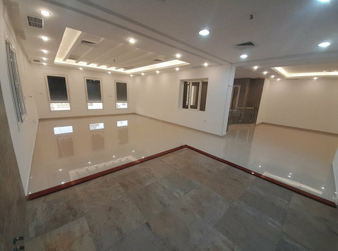Super Deluxe Modern Luxury Villa 5 Bedrooms Sabah Al Ahmad - Апартмани/Станови