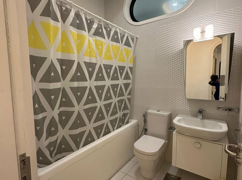 Beautiful and Modern 3-bedroom Apartment (2) - Dzīvokļi