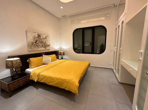 Beautiful and Modern 3-bedroom Apartment (3) - Dzīvokļi