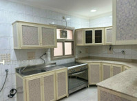 Four bedroom floor for rent in Zahra - شقق
