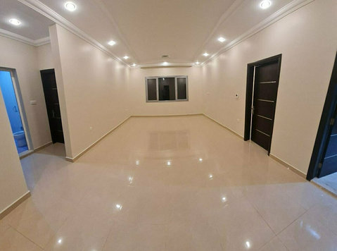 Amazing villa flat in Abu Fatera - Apartments