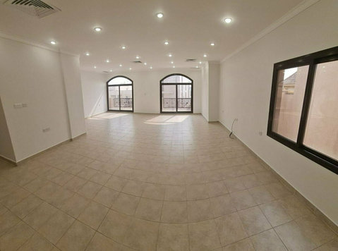 Very nice amazing villa floor in Jabriya - อพาร์ตเม้นท์