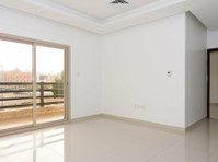 Zahra – bright, three bedroom apartment w/balcony