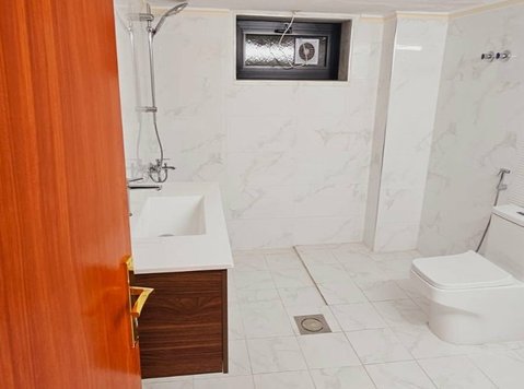 amazing ground villa flat with yard in salwa - Apartments