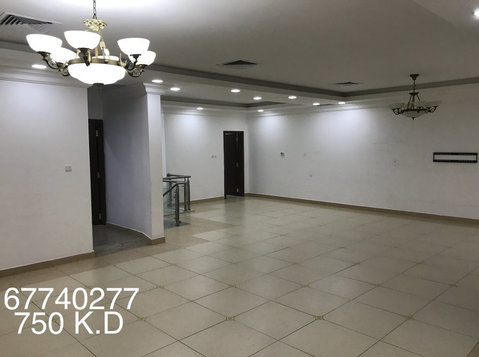 lovely duplex in salwa for rent - Apartments