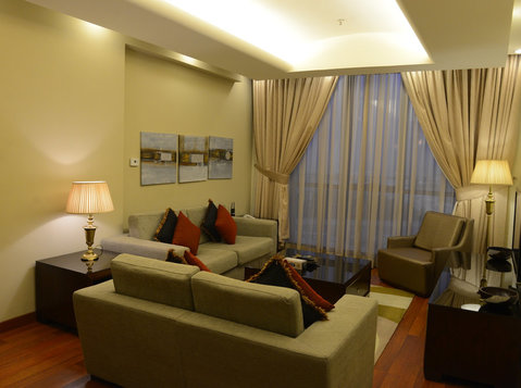 2 bedroom fully furnished in sharq - Căn hộ