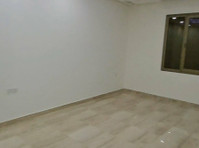 spacious flat in rumaithiya 4 bedrooms - Apartemen