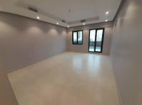 6 Master Bedrooms Private Triplex Villa in Sabah Al Ahmad - Domy