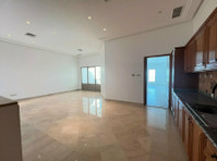 Al Bida – very nice, unfurnished compound villa w/facilities - Hus