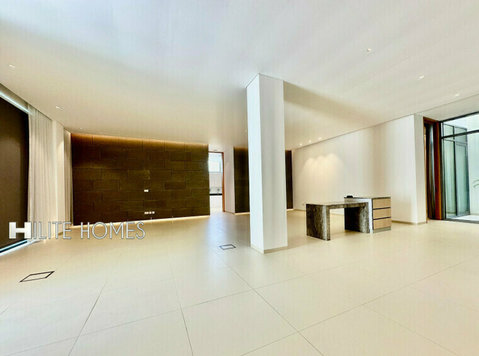 Modern New Five Bedroom Ground Floor with Private Pool in Al - Lejligheder