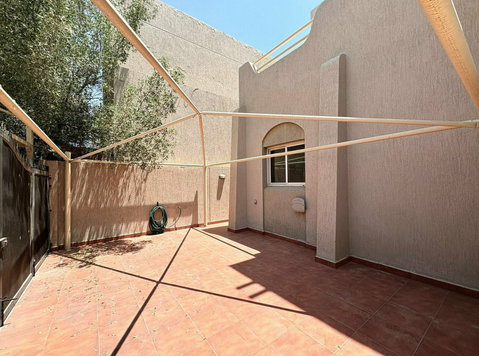 Mangaf - big 5 bedrooms villa with yard - Talot