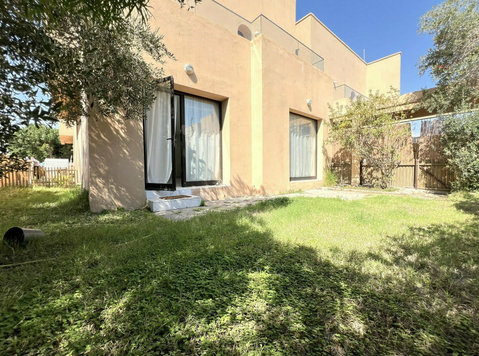 Messilah – unfurnished, compound villas w/pool and garden - Houses
