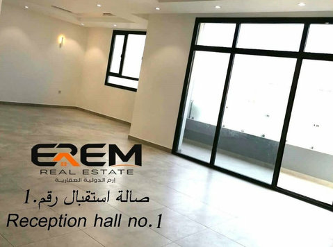 For rent in Abu Ftaira: first floor,large areas with balcony - گھر