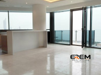 Seaview Apartment 4rent in Hessah Al Mubarak in A luxury Co - Case