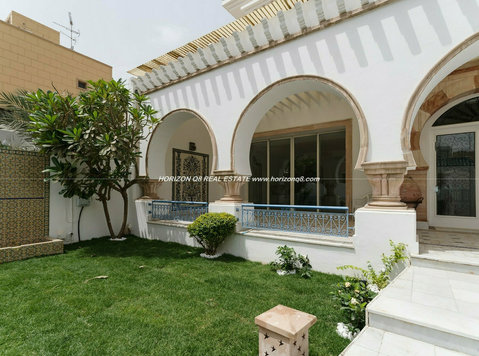 Qortuba – lovely, stylish 6 bedroom villa w/garden - Hus