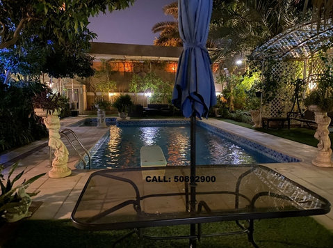 Good Quality 2 FLrs 4 Beds Villa w/ Pool Balcony in Messila - Domy