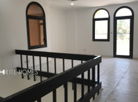 Renovated villa with private garden and balcony for rent - خانه ها