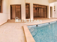 Spacious Villa with pool for rent in Salam - Huse