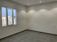 New 3 bedrooms apartment in Bayan - Case