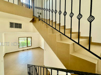 Villa with Garden for rent In Egaila - Maisons