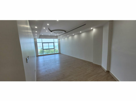 4 Bedroom commercial apartment for rent in Shaab Al-bahri - Офис/коммерческие помещения