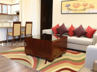 Furnished two bedroom flat ,close to kuwait city - مكاتب/تجاري