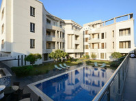monthly in fintas serviced 3 master bedrooms apartments - Ενοικιαζόμενα δωμάτια με παροχή υπηρεσιών