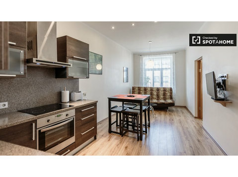 Appartement de 2 chambres à louer à Grīziņkalns, Riga - Appartements