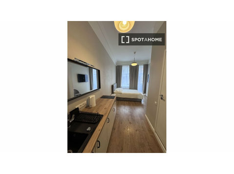 Studio à louer à Centra Rajons, Riga - Appartements