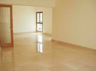 Apartment For Rent in Ras Beirut - Asunnot