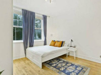 spacious 1 Bedroom Apartment Flat in Luxemburg - Apartamente