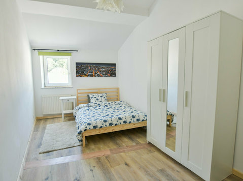 Large furnished double (a) spacious flat | Kirchberg - Общо жилище