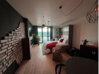 Flatio - all utilities included - Industrial Apartment in… - À louer