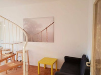 Furnished double bedroom (c) – modern duplex│kirchberg - 公寓