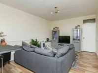 Gorgeous and Charming 1 bed-room Apartment Ideally location