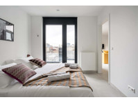 New Yorker 201 - 1 Bedroom Apartment with Balcony - アパート