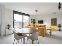 New Yorker 301 - 1 Bedroom Apartment with Balcony - アパート