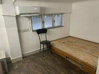 A 5 bedrooms apartment for rent - Pisos