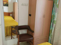 double bedroom at St Paul Bay (6a) - Kimppakämpät