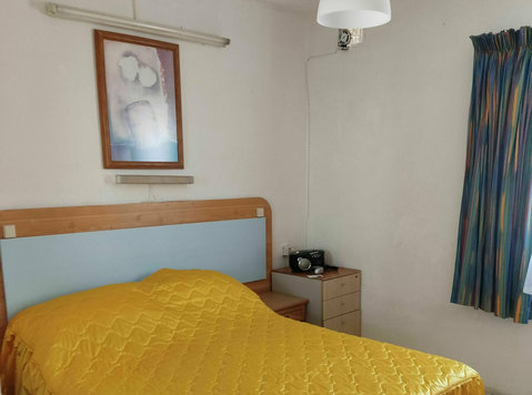 Cosy single bedroom flat in St Paul Bay (6b) - Apartamentos